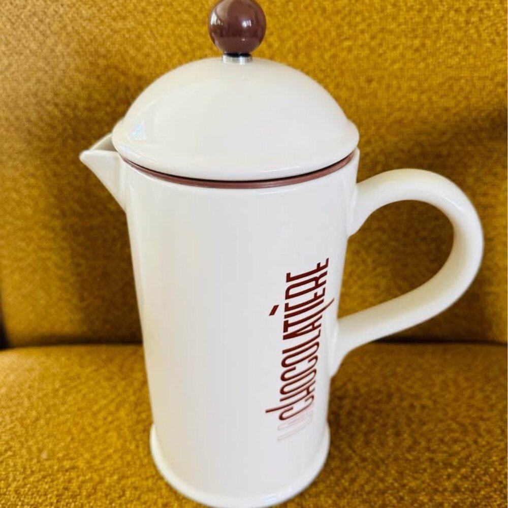Crate & Barrel stoneware hot chocolate / "La Chocolatier" french press pot